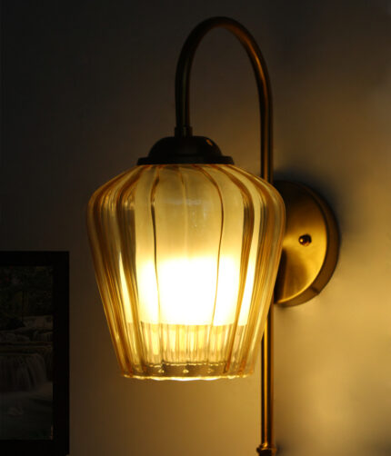 Antique Bend Gold Tulip Shape Wall Light